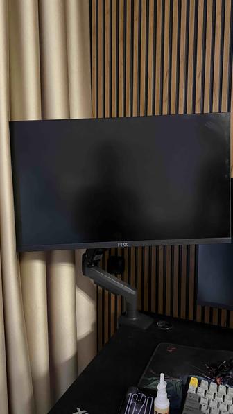 Продаю монитор 200 ГГц