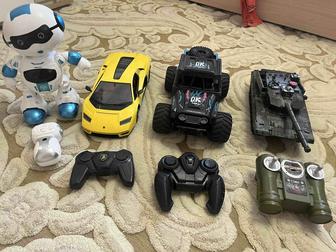 Машинки на пульте управления