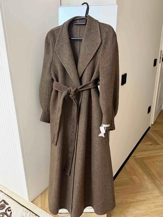 Продаю новое пальто