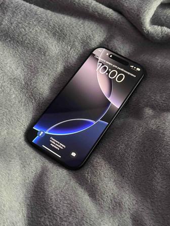 Продам Iphone 16 pro