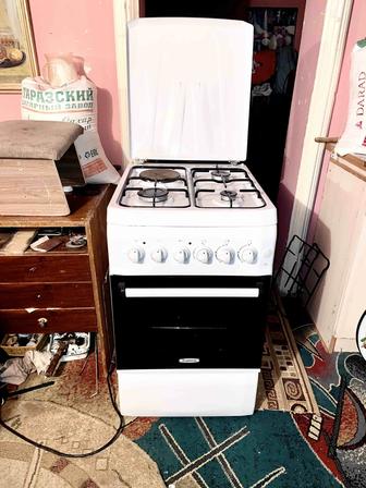 Продам газ плиту