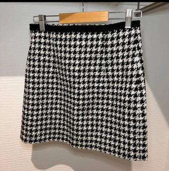 Продам юбку твид