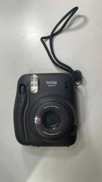 Instax Mini 11 новый в идеальном состоянии продам