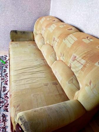 Продам диван срочно