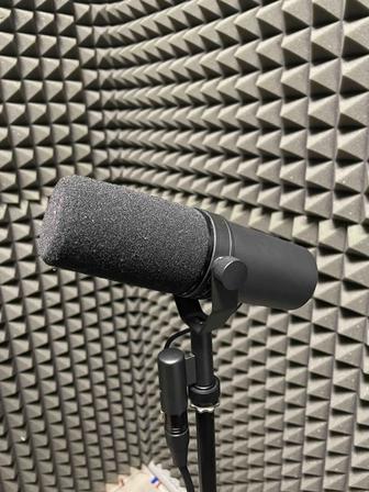 Продам студийный микрофон shure sm7b