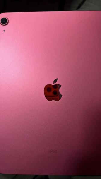 Продам iPad 10.9 на 256гб память в отличном состоянии