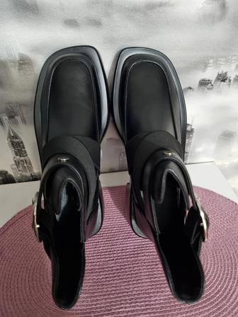 Демисезонные сапожки 38