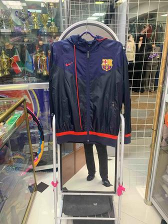 Ветровка клубная Барселона