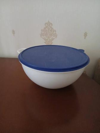 Продам тестомес Tuppeware объем 7,5 л б/у в отличном состоянии