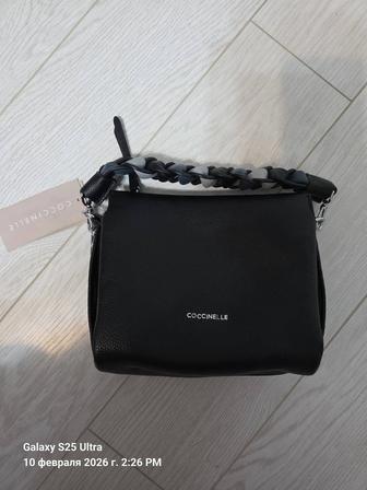 Продам сумки женскую