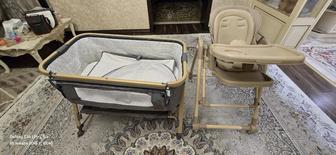 Манежка-люлька и стульчик для кормления