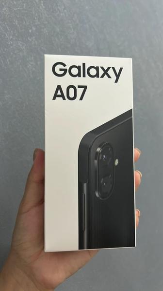 Продам телефон СамсунгА07