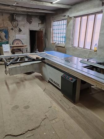 Продам станок Форматно раскроечный