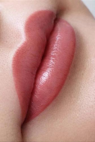 Перманентный макияж губ. Акция 33% скидка до конца января!