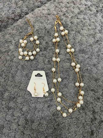 Ожерелья,браслеты,серьги