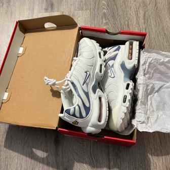 Кроссовки Nike Air Max Plus
