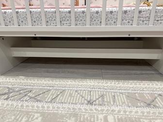 Продам детскую кроватку с матрасиком