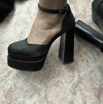 Продам ботфорты