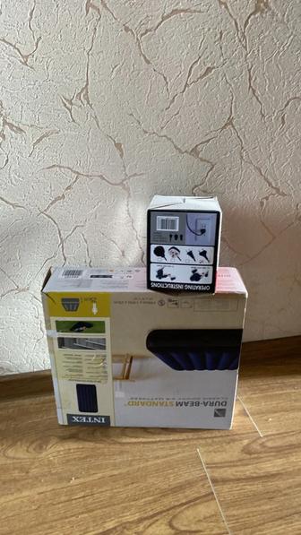 Матрас надувной Intex 191x99x25 см, насос внешний