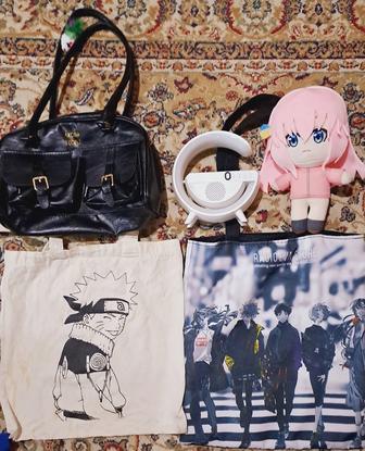 продаю всякие аниме безделушки