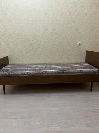 кровать односпальная