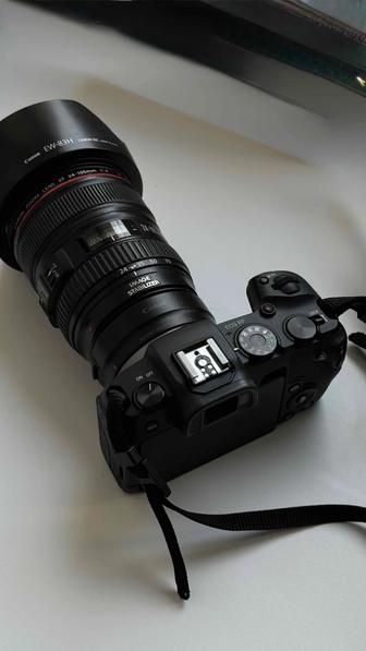 Продам фотоаппарат Canon RP с комплектом