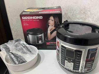 Мультиварка Redmond