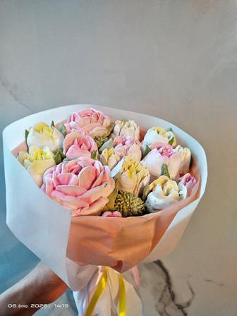 Нежные букеты из зефира ручной работы для любимых