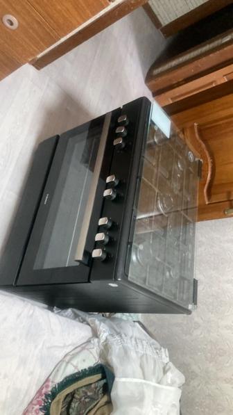 Газовая плита с духовкой