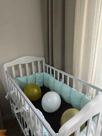 Продам детскую кроватку