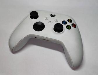 Оригинальный геймпад Xbox Series S/X белый