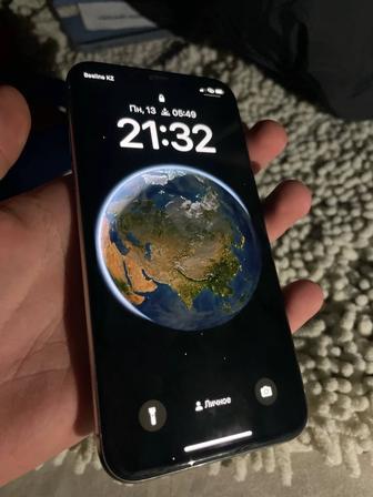 iPhone XS