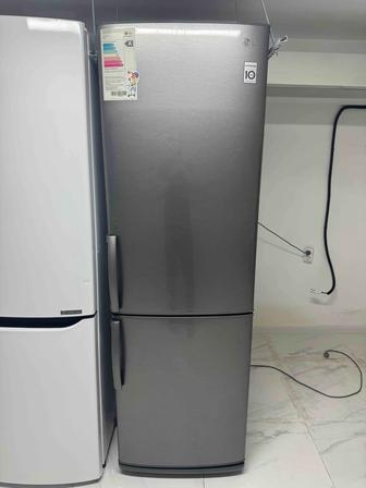 Продам холодильник LG