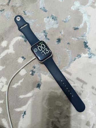 Продается часы apple watch se 44