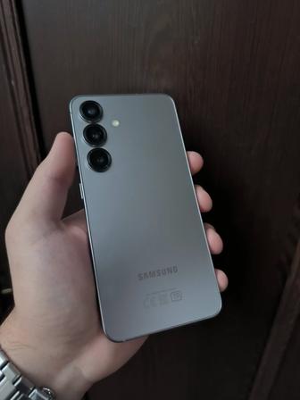 Samsung S25 12/128гб EAC