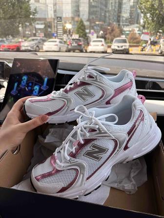 Новые New Balance 530