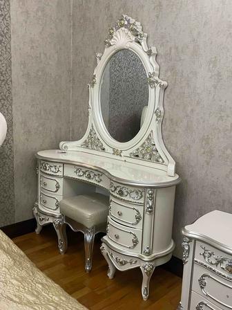 Шкаф с зеркалом (срочно)