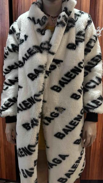 Продам детскую шубку