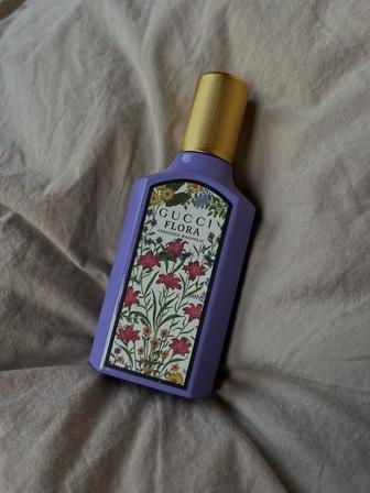 GUCCI - Flora Gorgeous Magnolia