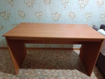 Стол офисный
