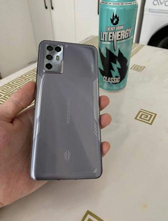 Продам Redmagic 6r 12/256