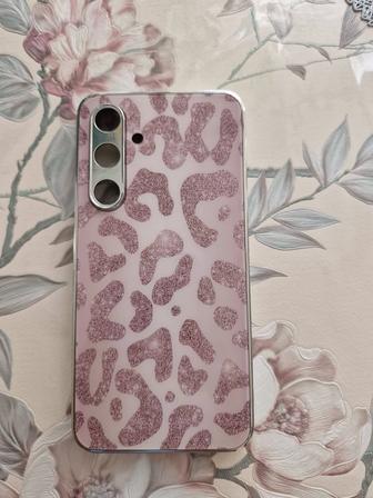 Продам новый чехол на Samsung s 24 fe