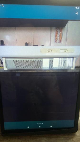 Продам вытяжку turbo air