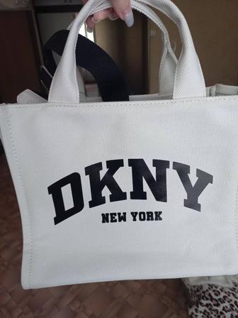 Сумка DKNY