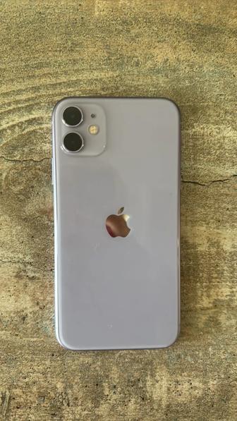 Продам айфон 11