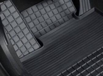 Коврики резиновые Сузуки SX4