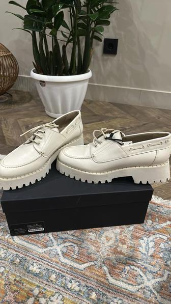 Лоферы Uterque