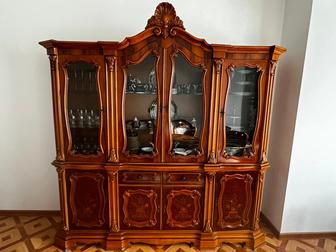 Столовый гарнитур Мона Лиза (Румыния)