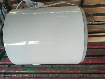 Продам водонагреватель бу, на запчасти.