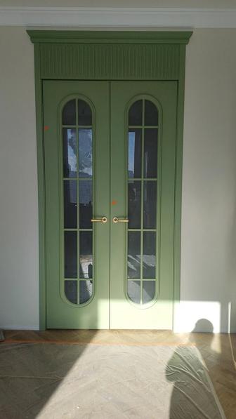 Установка Между комнатной двери